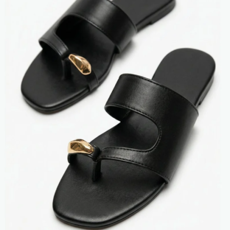 J. black basic chappal