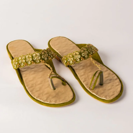 J. green suede chappal