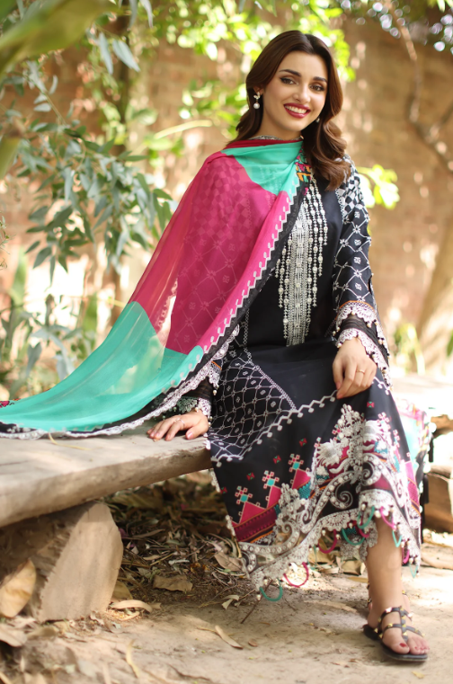 3-PC Unstitched Embroidered Lawn CH6-17